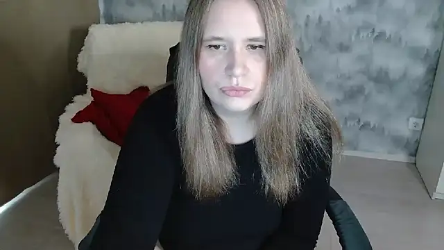 AdelinaLawson online show from March 25, 7:00 am