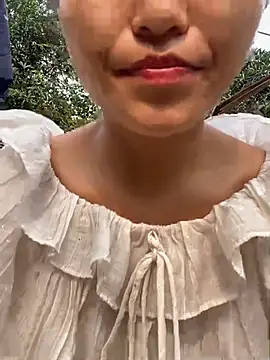 milo bae online show from March 3, 7:58 am