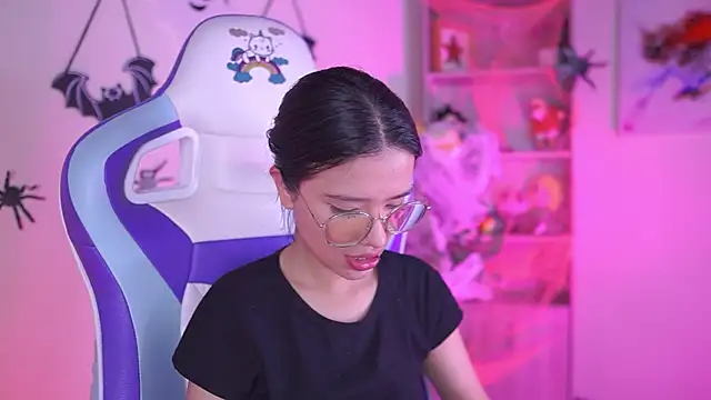 Lana Dreams  online show from October 22, 12:48 am