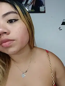 Emily  Hott online show from July 2, 5:02 am