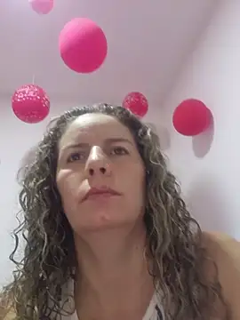 Nina vallon online show from February 16, 12:38 pm