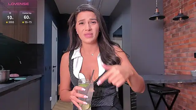 Andriana 1 online show from October 14, 11:29 pm