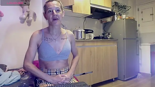 AllysonStonne online show from February 17, 1:16 am