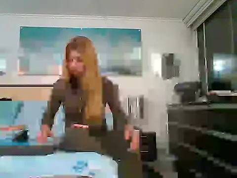 Mirianzapata 1 online show from October 31, 6:39 am