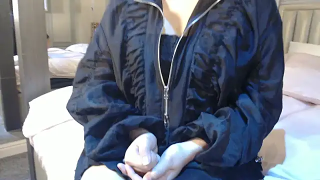 Snapshot of BROsister chatting on November 1, 7:01 am BROsister online show from November 1, 7:01 am