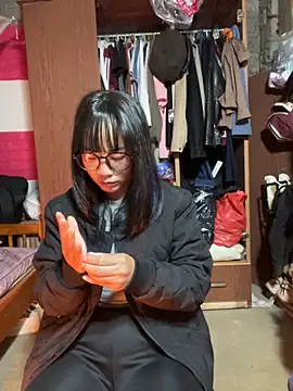 AAANINE22 online show from October 28, 1:06 pm