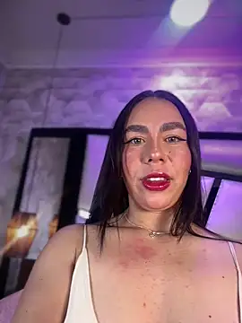 TessaCooper1 online show from May 7, 8:12 pm