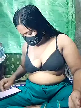 Mistompa24 online show from April 22, 9:50 am