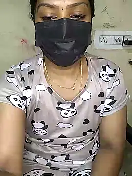 Tamil Attitude queen online show from October 18, 7:48 pm