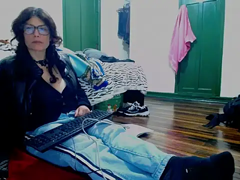 fenix colette online show from April 20, 12:13 am