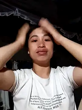 misa 00 online show from April 14, 8:42 pm