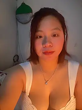 maianhcute online show from November 3, 8:40 am