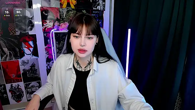 Snapshot of Morana_Batt chatting on October 7, 1:54 am Morana Batt online show from October 7, 1:54 am