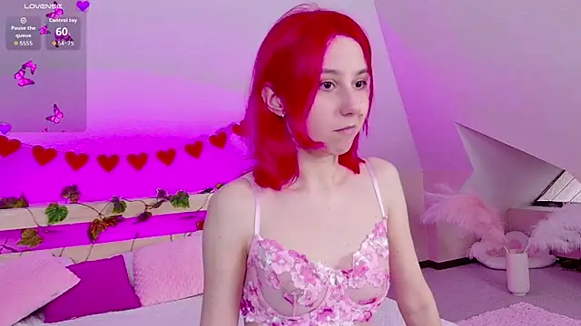 Liann Stark online show from March 17, 6:28 am