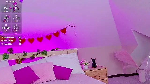 Liann Stark online show from March 21, 8:30 am