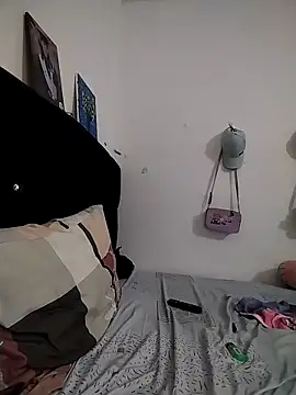 dulcelatin21 online show from October 15, 4:31 pm