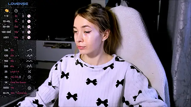 ZoyaMill online show from February 22, 8:26 am