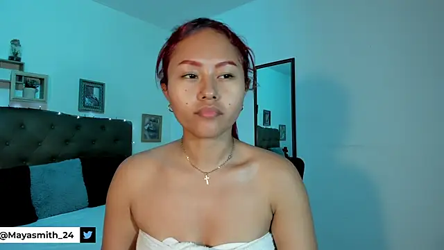 MAYASMITH   online show from May 15, 10:56 pm