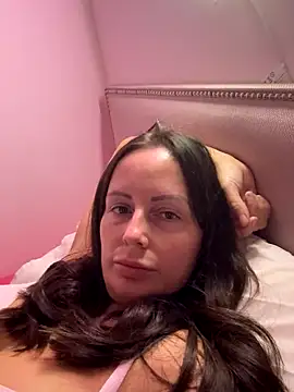 nightingale27 online show from October 10, 7:41 pm