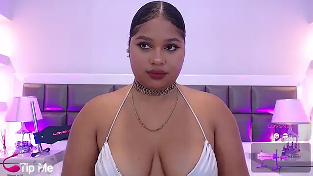 LennaEvans online show from November 12, 12:25 pm