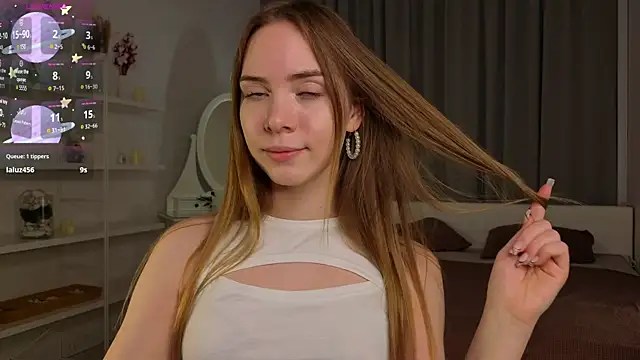 CarollSmithh online show from November 8, 9:53 pm