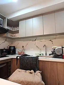 Sarahlove 90 online show from March 8, 2:04 am