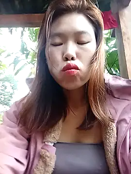 Ngocmi909 online show from November 2, 12:36 am