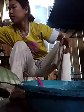 Ngocmi909 online show from April 18, 4:37 am