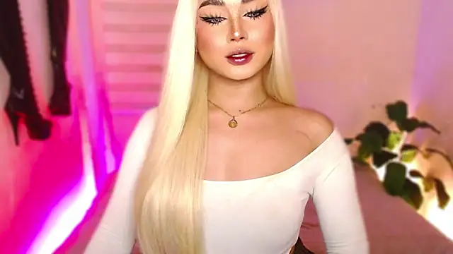 MissRumi Hunter online show from February 4, 8:12 pm