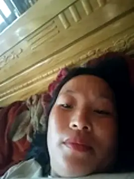 miss-su online show from April 7, 5:31 am