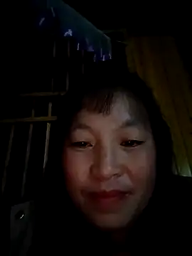 miss-su online show from December 15, 11:21 pm