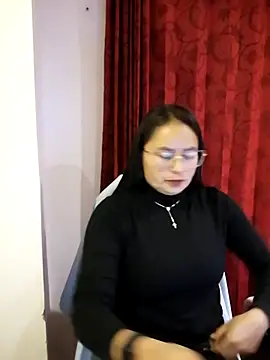 Daliz Leon online show from November 25, 1:08 am