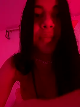 Alice and Bunny  online show from December 13, 10:27 pm