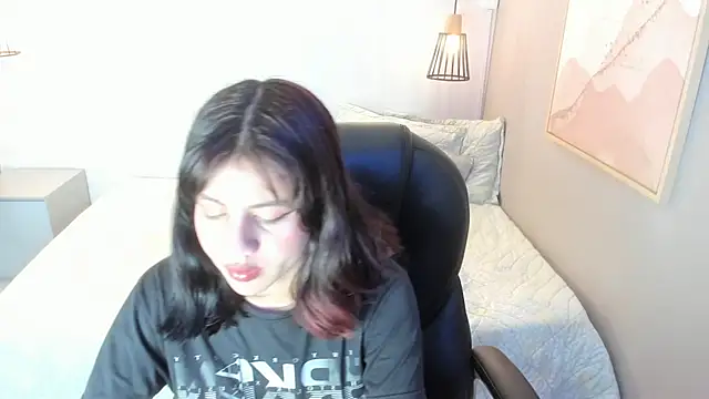Snapshot of Julieth_brown_ chatting on October 14, 7:38 pm Julieth brown  online show from October 14, 7:38 pm