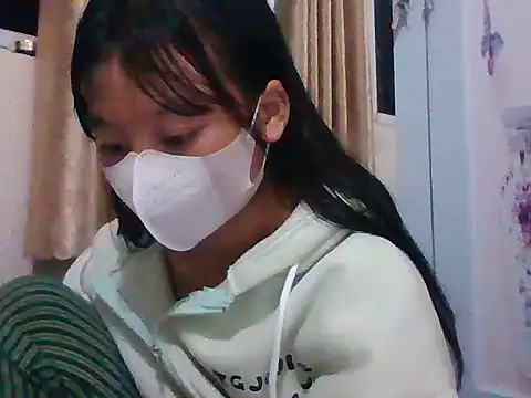 Mainay0033 online show from November 11, 1:30 pm