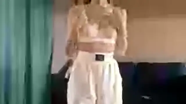 ALISALISAAS online show from October 5, 11:15 am