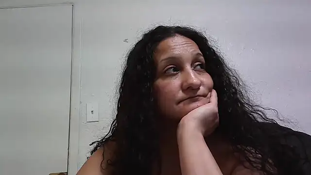 Snapshot of foxyashley chatting on September 29, 4:28 am foxyashley online show from September 29, 4:28 am