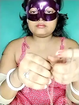 Snapshot of mimi87hoty chatting on September 28, 11:32 pm mimi87hoty online show from September 28, 11:32 pm