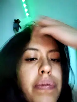 Snapshot of Queen_Ashly chatting on September 18, 3:05 am Queen Ashly online show from September 18, 3:05 am