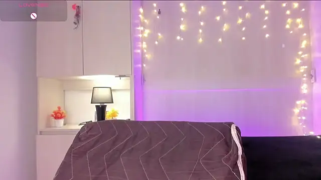 VickyRuiz  online show from June 11, 12:32 am
