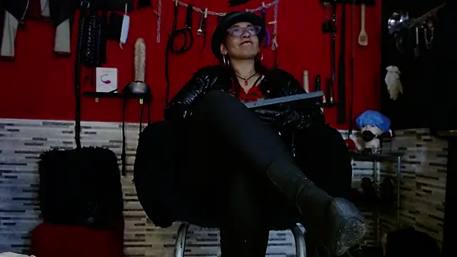 Miss Mirandaa online show from November 29, 4:05 am