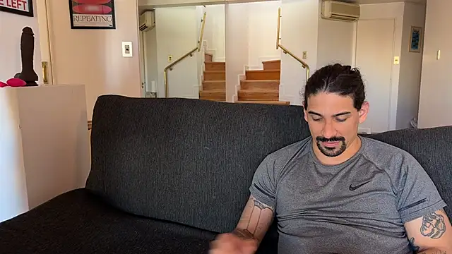 lenruy online show from October 26, 7:53 pm