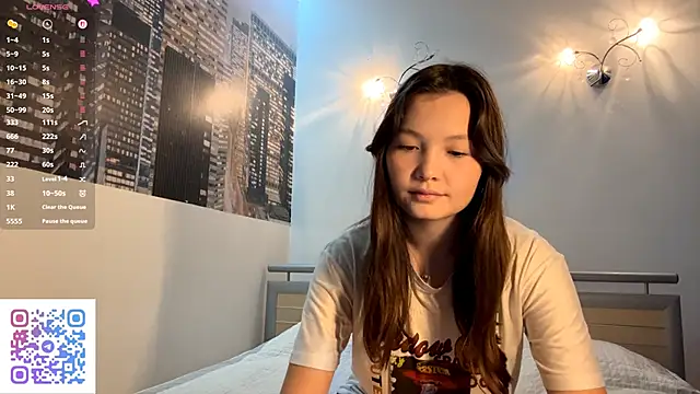 KiraVelvet online show from September 28, 10:42 am