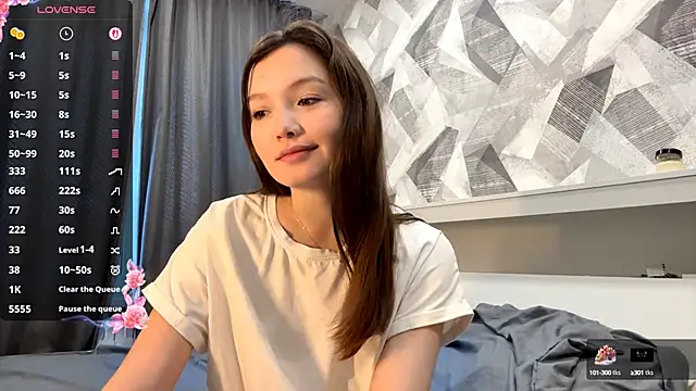 KiraVelvet online show from October 12, 1:24 pm