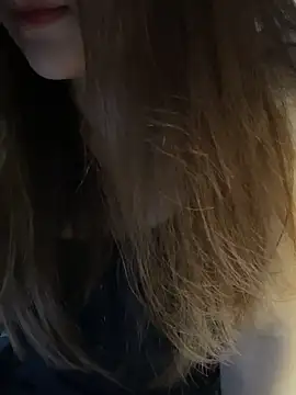 Hinne07 online show from December 14, 12:38 am