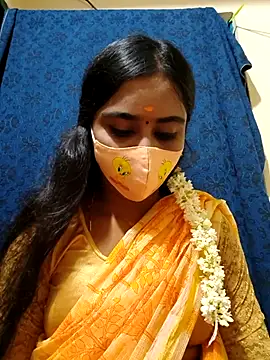 mini-queen online show from November 14, 3:34 pm