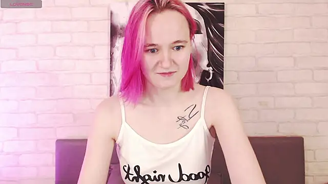 Snapshot of Ericha_Stone chatting on October 10, 1:54 am Ericha Stone online show from October 10, 1:54 am