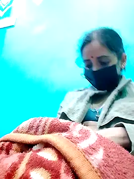 Pahadi couple online show from November 3, 6:01 pm