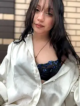 YourLittleDevil online show from October 10, 1:38 pm