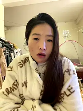 LiLy-0477 online show from November 18, 9:43 am